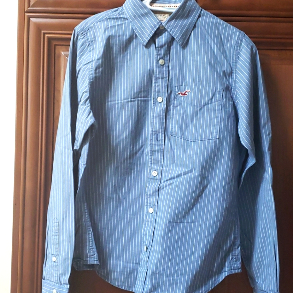 Hollister long sleeve shirt